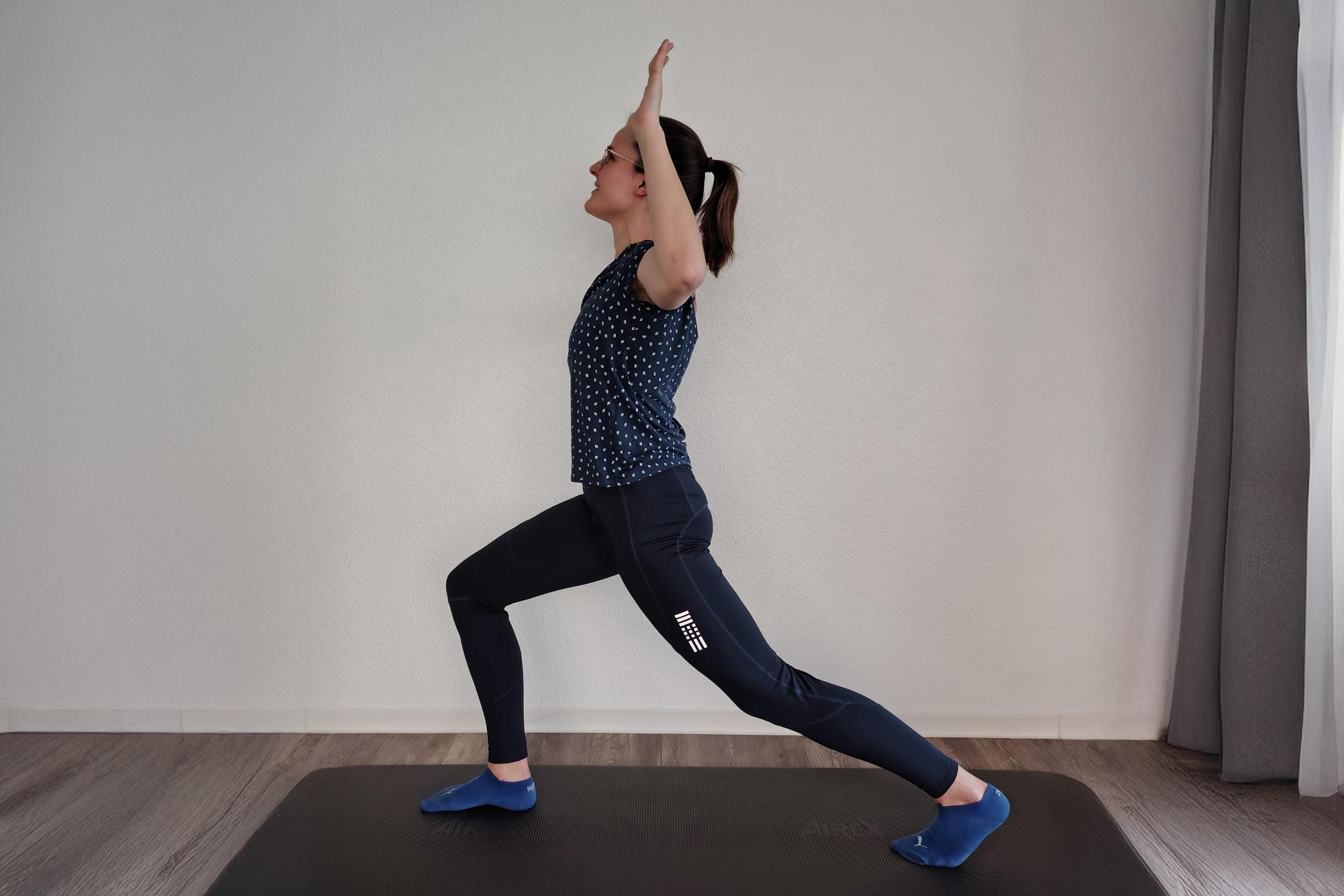 Yoga Kurs<br> Donnerstags: 18:30-19:30 Uhr